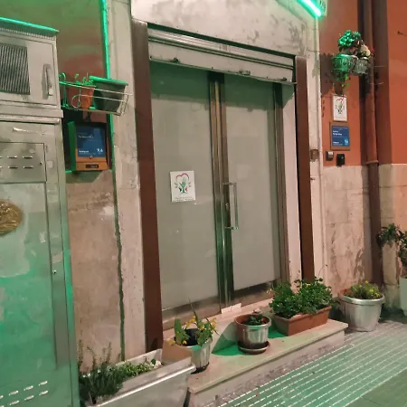 The Nest Of Envy Apartment Bari